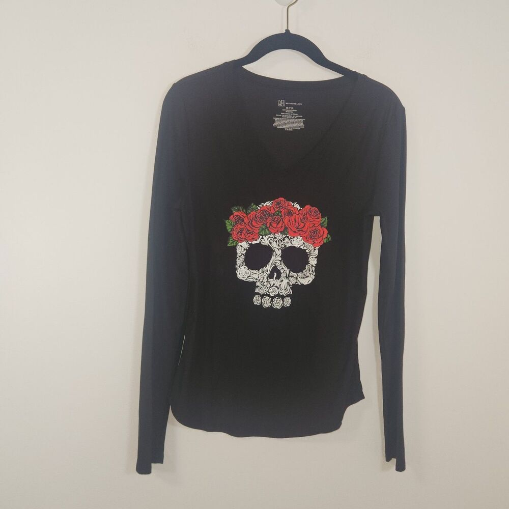 No Boundaries Juniors Rose Skull Long Sleeve Poly Spandex Top Size M (7-9)